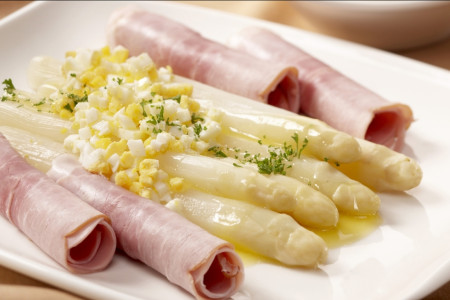 Asperge-met-ham-1